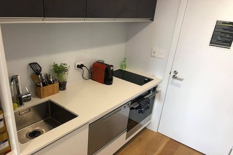 Photo of property in Frank Sargeson Apts, 205/80 Anzac Street, Takapuna, Auckland, 0622