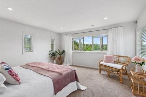 Photo of property in 73l Park Rise, Campbells Bay, Auckland, 0630