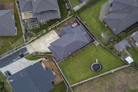 Photo of property in 7 Waitaria Terrace, Aotea, Porirua, 5024