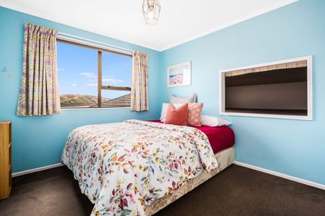 Photo of property in 12 Langwell Place, Papakowhai, Porirua, 5024