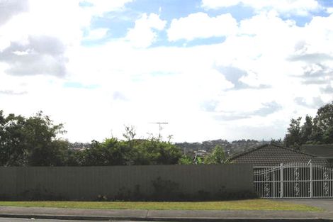 Photo of property in 73 Sunset Road, Totara Vale, Auckland, 0632