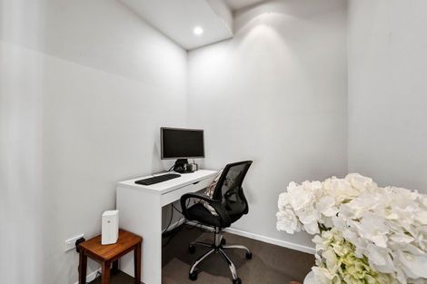 Photo of property in 14a Arawa Street, Welbourn, New Plymouth, 4312