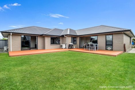 Photo of property in 54 Norfolk Drive, Cambridge, 3434