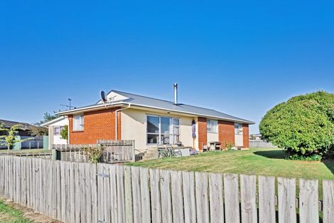 Photo of property in 20 Argyle Street, Kew, Invercargill, 9812