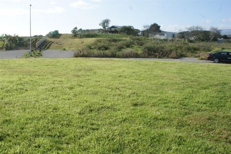 Photo of property in 10 Seagrass Place, Otaki Beach, Otaki, 5512