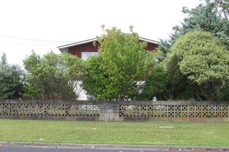 Photo of property in 127a Colwill Road, Massey, Auckland, 0614