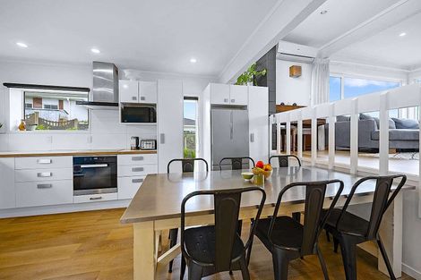 Photo of property in 3/175 Birkenhead Avenue, Birkenhead, Auckland, 0626