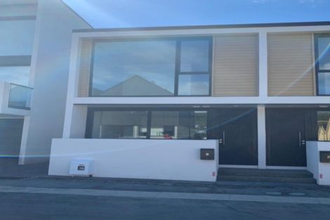 Photo of property in 19 Jean Caldwell Way, Island Bay, Wellington, 6023