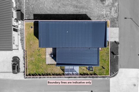 Photo of property in 4 Mirek Street, Waikanae, 5036