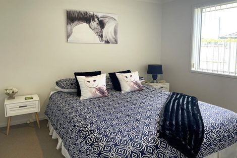 Photo of property in 36 Plover Street, One Tree Point, 0118