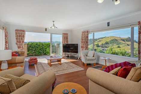 Photo of property in 16 Ohuka Place, Whitianga, 3510