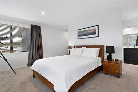 Photo of property in 8 Turnbull Crescent, Wanaka, 9305