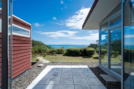 Photo of property in 449 Oaia Road, Muriwai, Waimauku, 0881