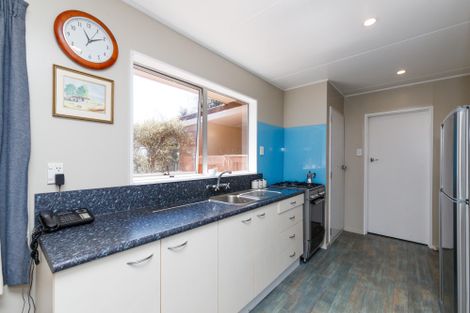 Photo of property in 3 Adams Place, Kelvin Grove, Palmerston North, 4414