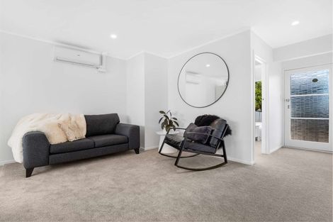 Photo of property in 4/49 Russell Road, Manurewa, Auckland, 2102