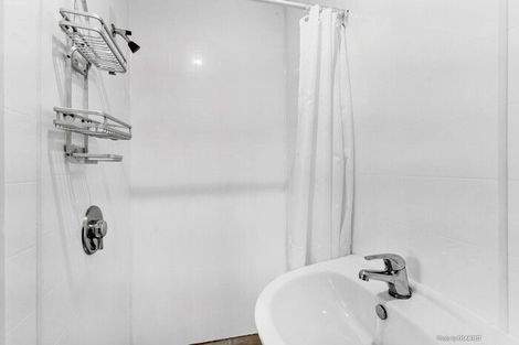 Photo of property in 34 Richmond Avenue, Karori, Wellington, 6012