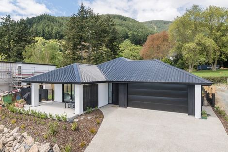 Photo of property in 4 Vintners Way, Stoke, Nelson, 7011