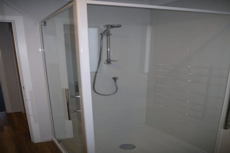 Photo of property in 25 Grumman Lane, Newlands, Wellington, 6037