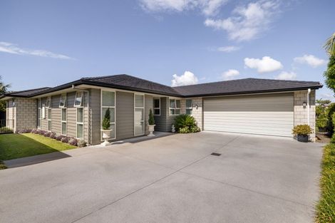 Photo of property in 32 Harbelle Close, Bethlehem, Tauranga, 3110