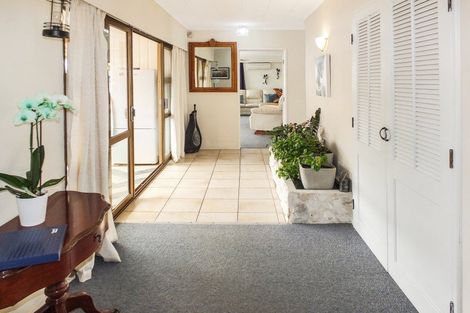 Photo of property in 18 Johnston Street, Foxton, 4814