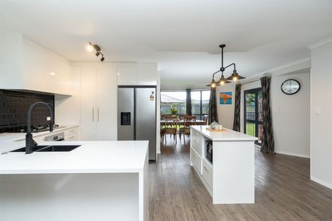 Photo of property in 4 Kingsbury Court, Rototuna North, Hamilton, 3210