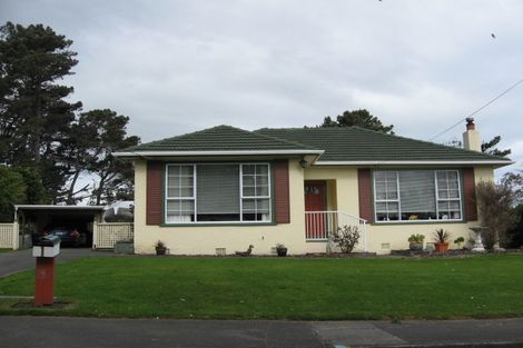 Photo of property in 1 East Way, Durie Hill, Whanganui, 4500