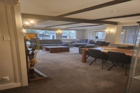 Photo of property in 25 Golf Road, Heretaunga, Upper Hutt, 5018