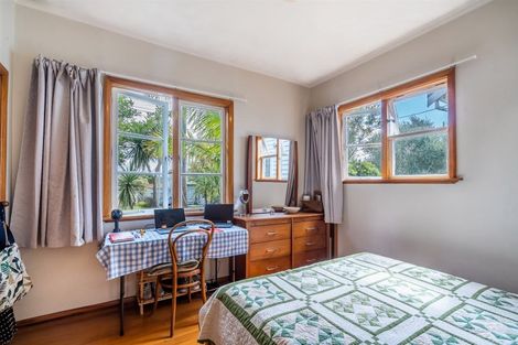 Photo of property in 15 Egremont Street, Belmont, Auckland, 0622