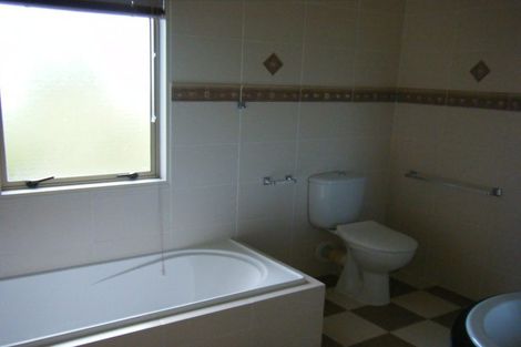 Photo of property in 20 Gold Street, Albany Heights, Auckland, 0632