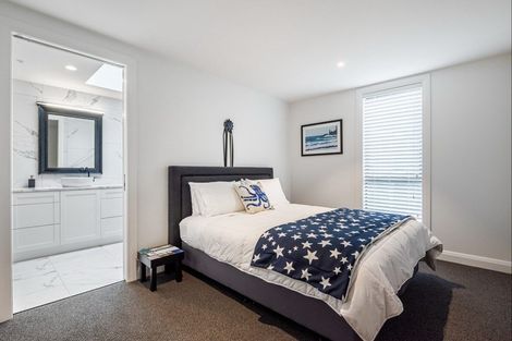 Photo of property in 2 Hemi Place, Tairua, 3508