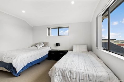 Photo of property in 34 Amaretto Avenue, Flat Bush, Auckland, 2019