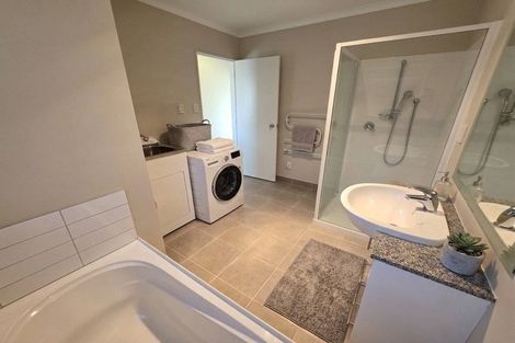 Photo of property in 71a Vincent Street, Howick, Auckland, 2014