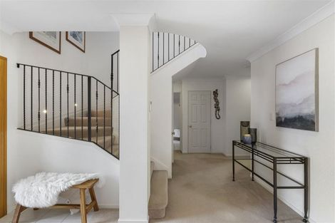 Photo of property in 22 The Esplanade, Eastern Beach, Auckland, 2012