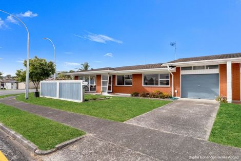 Photo of property in 2 Tupaea Place, Otumoetai, Tauranga, 3110