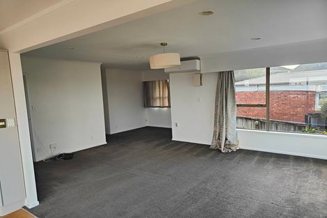 Photo of property in 1/61 Forrest Hill Road, Milford, Auckland, 0620