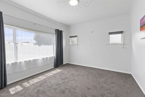 Photo of property in 11 Keepa Street, Levin, 5510