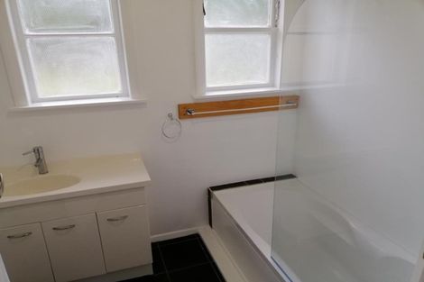 Photo of property in 30 Toomath Street, Naenae, Lower Hutt, 5011