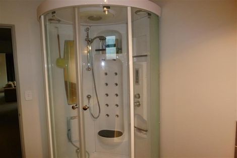 Photo of property in 94a Mackworth Street, Woolston, Christchurch, 8062