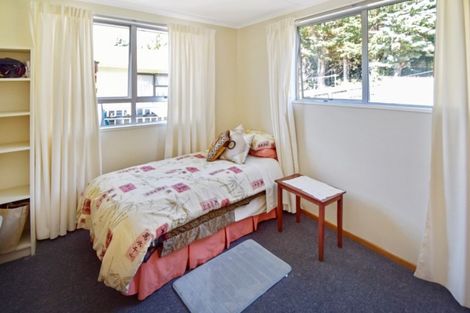 Photo of property in 16 Black Peak Road, Omarama, 9412