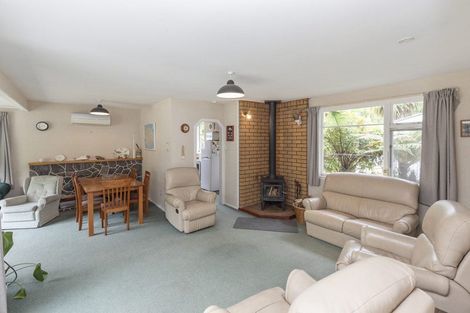 Photo of property in 11 Factory Road, Little Akaloa, 7583