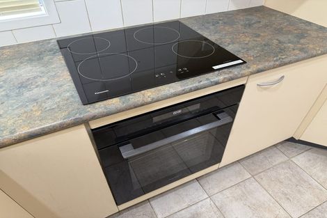 Photo of property in 70 Sheriff Place, Randwick Park, Auckland, 2105