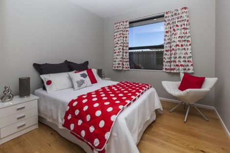 Photo of property in 5 Bargrove Close, Halswell, Christchurch, 8025