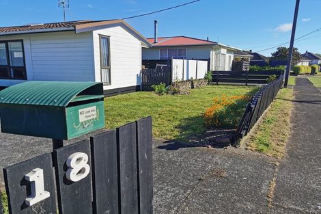 Photo of property in 18 Mcguire Street, Hawera, 4610