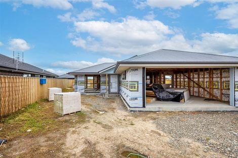 Photo of property in 16 Stackwood Avenue, Woodend, 7610