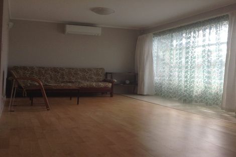 Photo of property in 69 Becroft Drive, Forrest Hill, Auckland, 0620