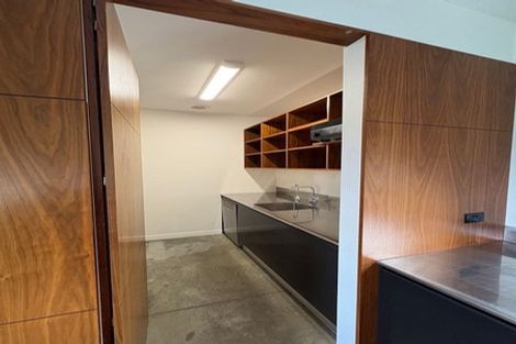 Photo of property in 5 Coutts Way, Fitzherbert, Palmerston North, 4410