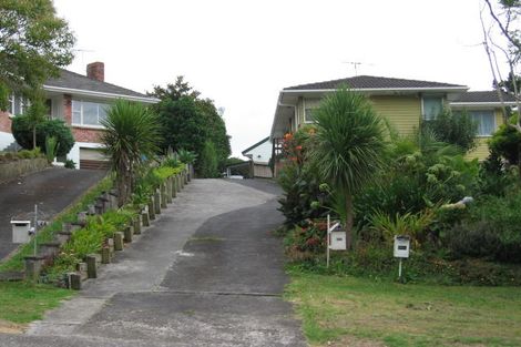 Photo of property in 2/30 Eskdale Road, Birkdale, Auckland, 0626