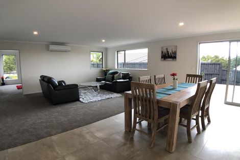 Photo of property in 23 Amsharlo Drive, Kerikeri, 0230