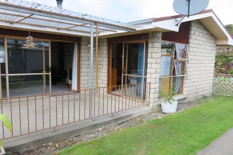 Photo of property in 7 Browning Street, Winchester, 7985