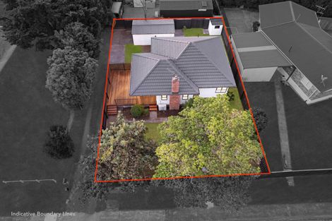Photo of property in 1/3 Cross Street, Papakura, 2110